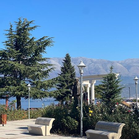 Charming House Apartamento Pogradec Exterior foto