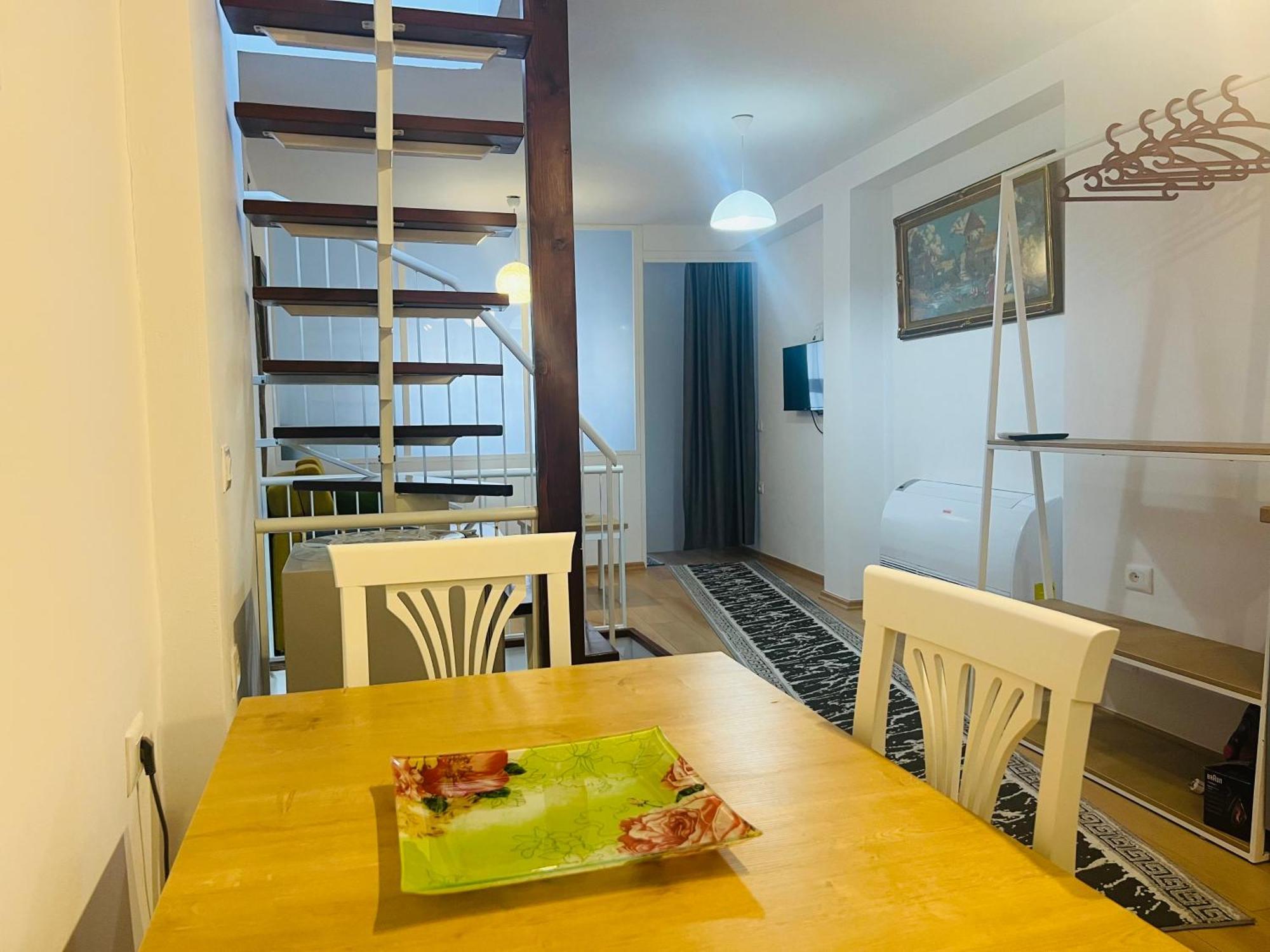 Charming House Apartamento Pogradec Exterior foto